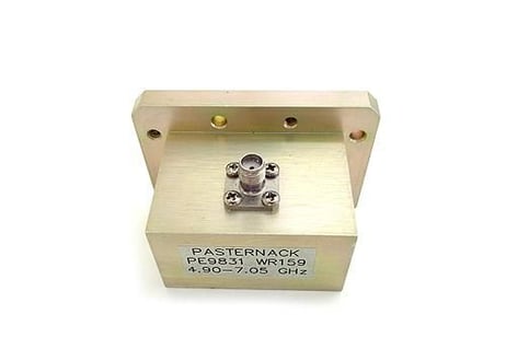 4.9～7.0GHz帯 WR159 同軸導波管変換 PE9831 PASTERNACK 【未使用】