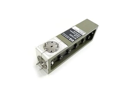 高性能広帯域カップラー W752D 75GHz～110GHz　20dB 中古  Agilent/HP