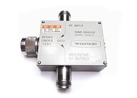 SWRブリッジ　60N50 5MHz～2000MHz ケース付 中古