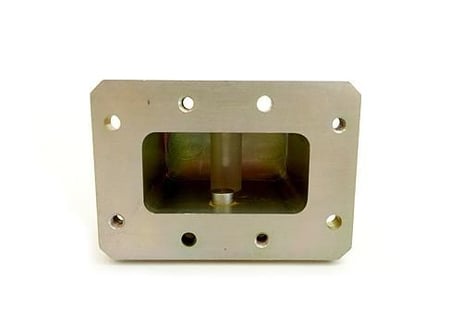 4.9～7.0GHz帯 WR159 同軸導波管変換 PE9831 PASTERNACK 【未使用】
