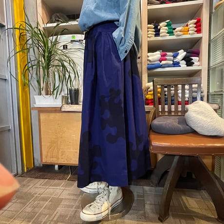 TigreBrocante"TB ameba camo ficelle long skirt“(navy) women's