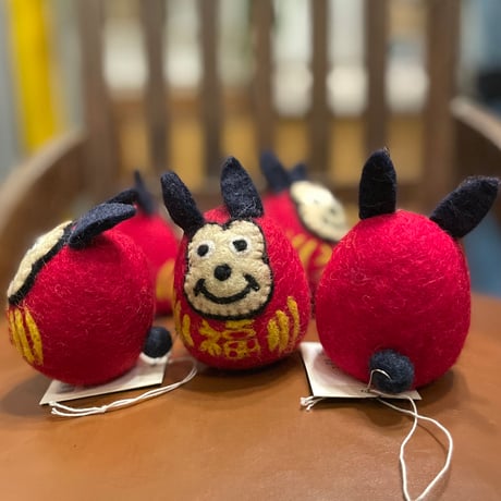 TigreBrocante"naugty だるま felt mascot" (one)