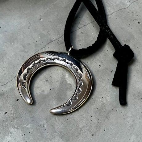 indian jewelry "Darryl Dean Begay(navajo)" Tufa cast naja
