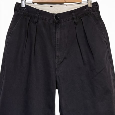 H.UNIT "Sulfur drill two tuck trousers" (black) unisex