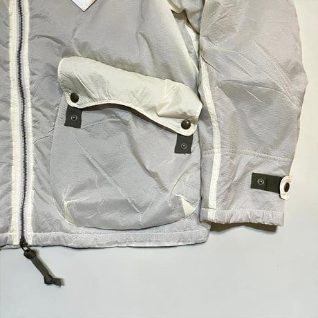 dip ltd "micro ripstop nylon boa liner bomber  jacket" (off white)unisex