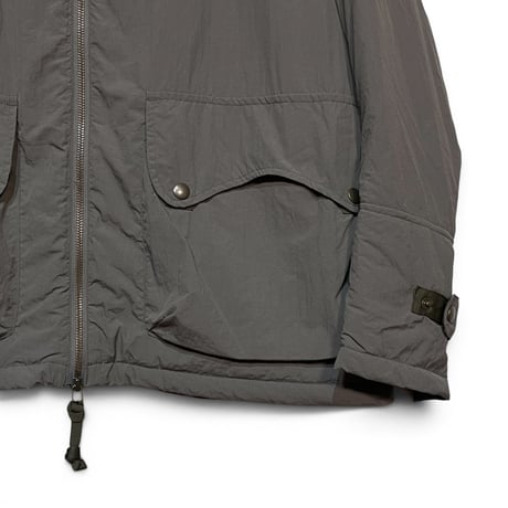 dip ltd"thinsulate®nylon zip hood jacket"(gray)unisex