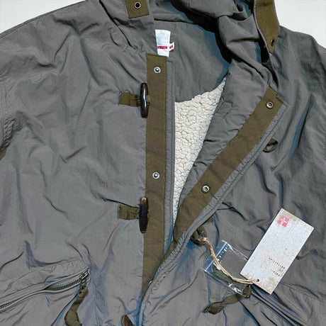 dip ltd "boa liner nylon duffle coat" (grey)unisex
