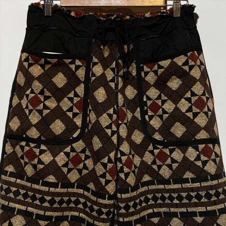 ASEEDONCLOUD"Station floor pattern boa fleece trousers"(brown)unisex