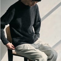 eyya"boucle utility crew knit"(charcoal)unisex
