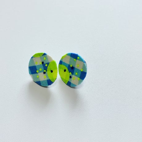 かたちピアス