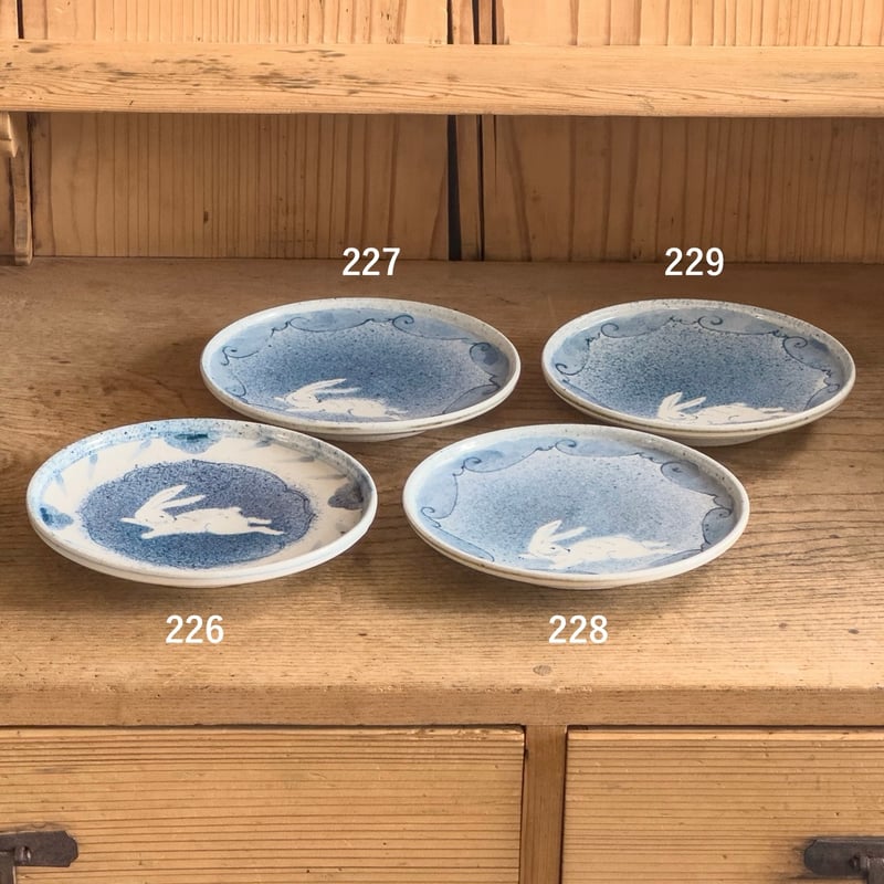 5寸皿（うさぎ）226〜229 【樋口真紀】 ※1点もの | ドライフラワーと