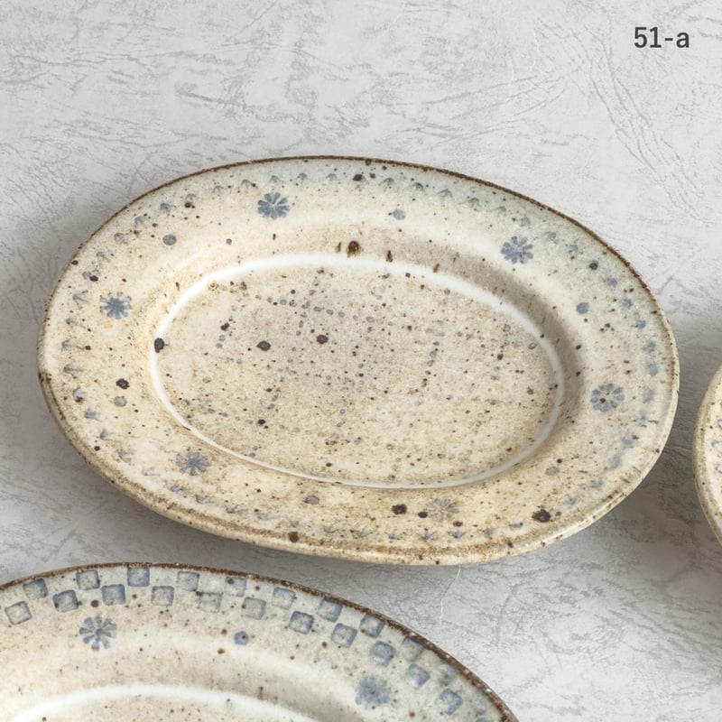 作家　陶芸作家　ドットリム皿　オーバルリム皿　大サイズ　２枚 作家 陶芸作家 ドットリム皿 オーバルリム皿 大サイズ 2枚 一珍