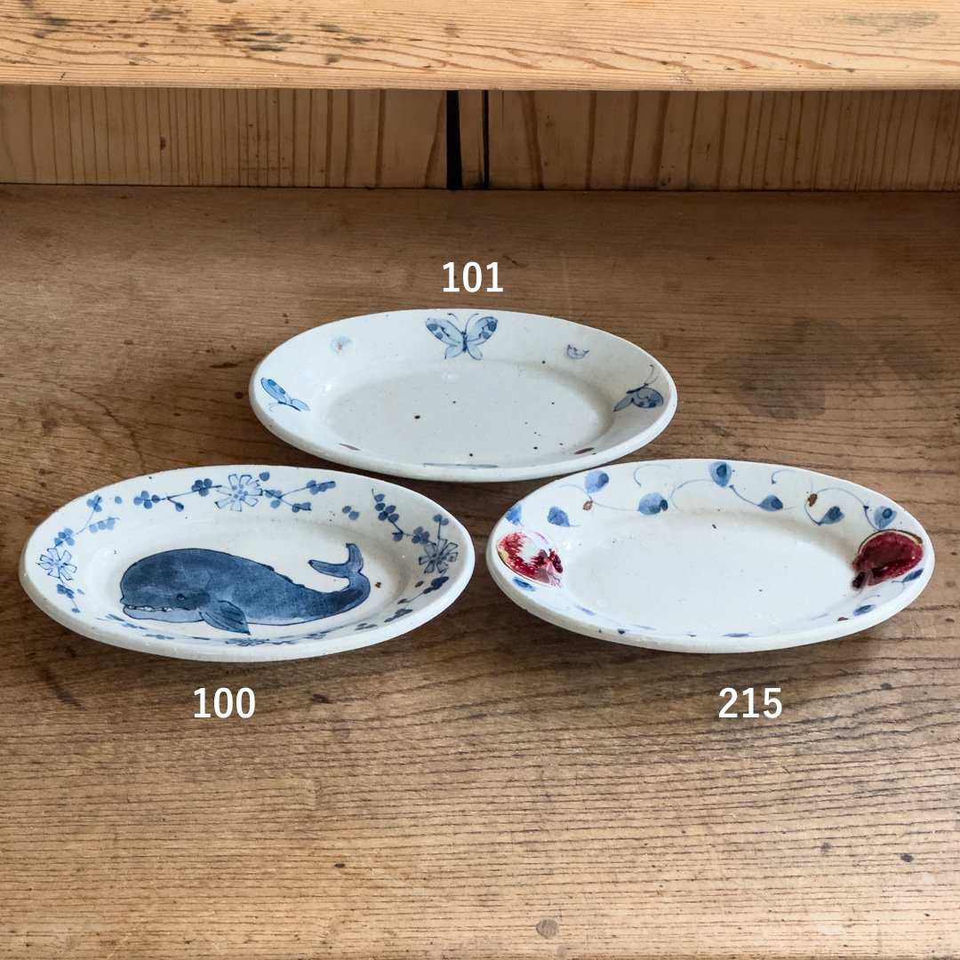 オーバル小 100（鯨）101（蝶々）215（桃）【樋口真紀】 ※1点もの