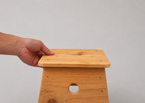 小屋スツール（子供）