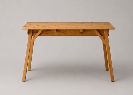 小屋テーブル（針葉樹シリーズ）