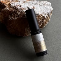 【ポスト便】　クロコダイル革巻き　4ML メタルアトマイザー　マットブラック　MBKWHGD01　日本製【金　メンズ　香水　フレグランス　ギフト　ワニ革　和モダン】