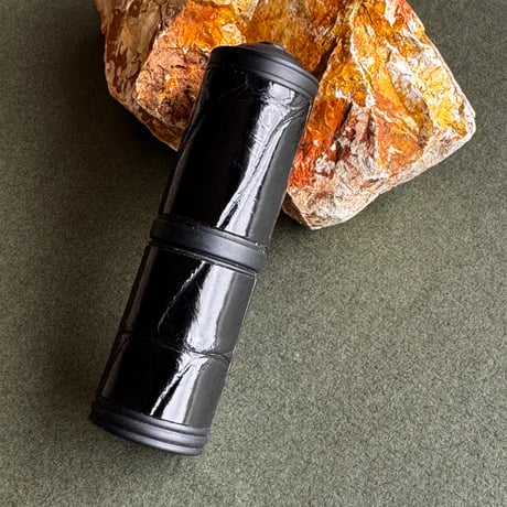 クロコダイル革巻き　ブラスアトマイザー　MBK-BK11  日本製【黒　最高級　メンズ　香水　フレグランス　アロマ　ギフト　運気　お返し　送料無料】