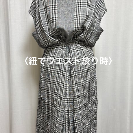 One+シアサッカー　フレンチWリングワンピース〈8月末〜お届け〉