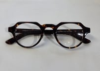 CHARLES E20 / Brown Tortoise
