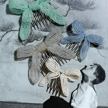La Fleur Perlélite_Bow Hair Comb (Vanilla,Silver,Lilac Frizz,Mint,Ice Blue)