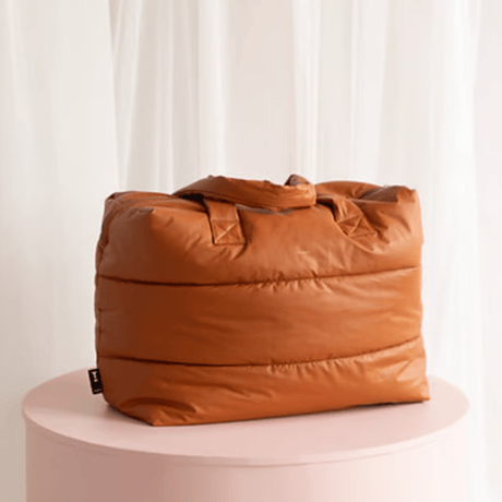 Tinne+Mia_Camill big puffy weekend bag (black,adobe)