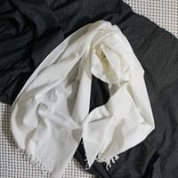80 x 150 Khadi Pin Check Stole