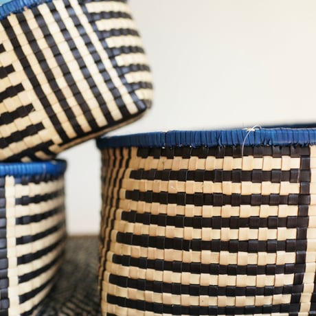 Othai Olai Open Basket 3sizes (Big Check)