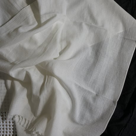 80 x 150 Khadi Pin Check Stole
