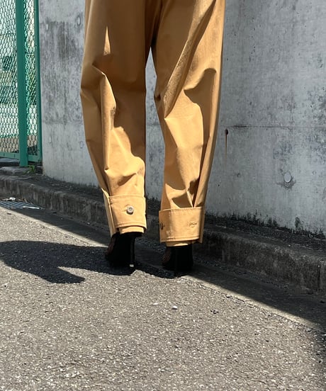 Belt pants