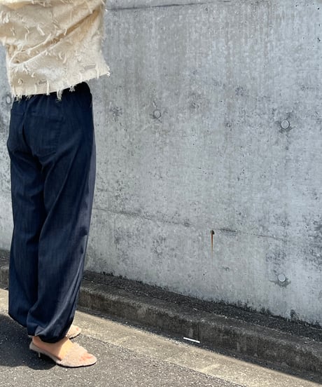 balloon pants