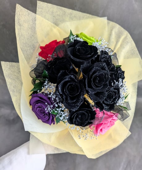 プリザーブドフラワー／黒薔薇と4色ローズの12輪花束