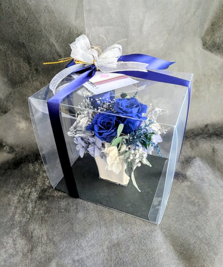 プリザーブドフラワー幸福の青い薔薇とシルバーのローズの魔法の枯れないお花【リボンラッピング付き】
