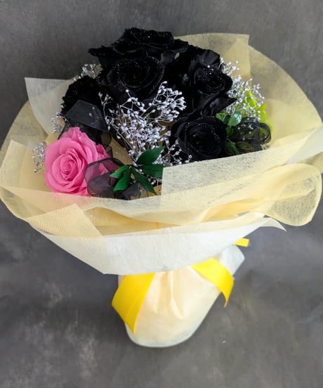 プリザーブドフラワー／黒薔薇と4色ローズの12輪花束