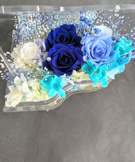 【プリザーブドフラワー／グランドピアノシリーズ】青い薔薇の奇跡とブルーROSEの流れるような美しい音色