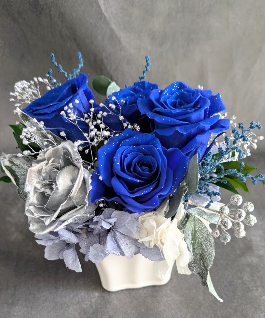 5db95b67bc45ac4d96378fb0