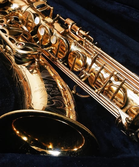 花と音楽のMusic Gift Card 🎵特別なサプライズな贈り物 ～サックス演奏オリジナル Happy Birthday～ 🎷🌹サンプル視聴（世都華のショップ内のお花をご購入者様限定）