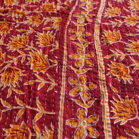 インド○カンタキルト○オレンジ民族○  約216×139cm