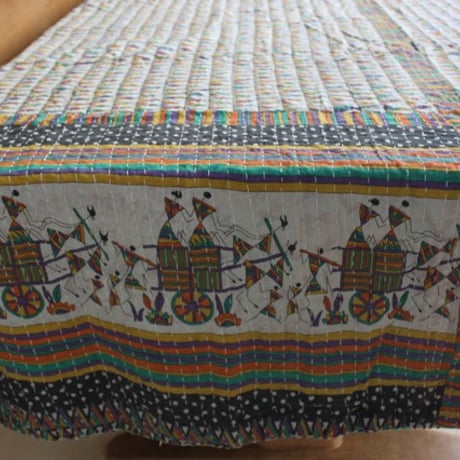 インド○カンタキルト○サンカクドット○  約216×139cm