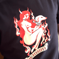 可愛い悪魔とスニフのTシャツ