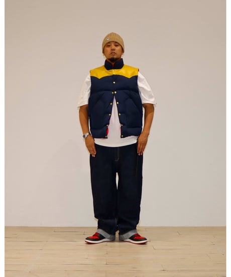 【A0026-328】■LEATHER YOKE DOWN VEST■ネイビー