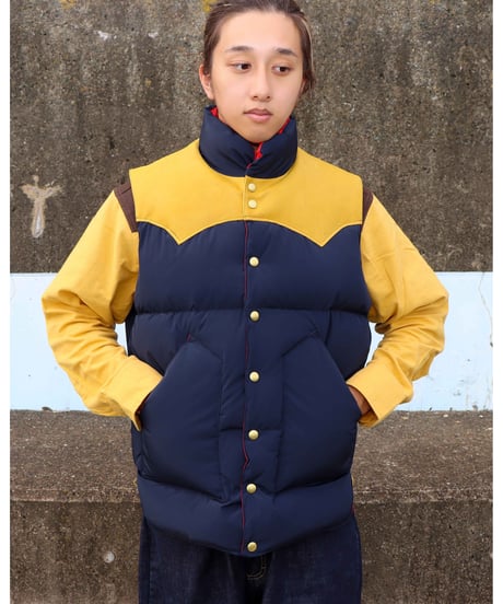 【A0026-328】■LEATHER YOKE DOWN VEST■ネイビー