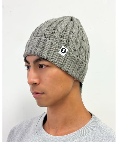 【A0026-326】CABLE KNIT CAP■ライトグレー