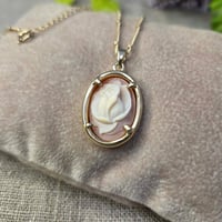 Cameo italiano 薔薇のカメオネックレス