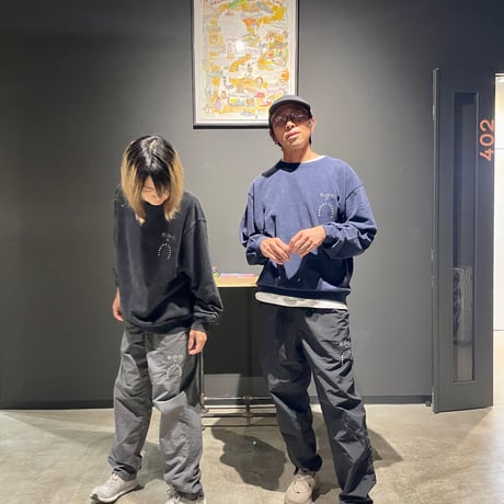 山狂道狂クルーネックスウェット