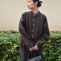 UNIVERSAL TISSU リサイクルウールパイルカーディガン