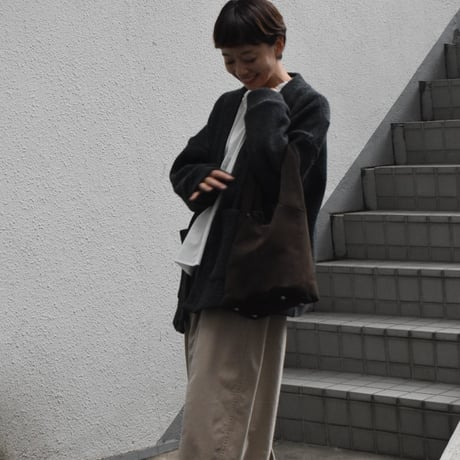FERCHI スエードハンドバッグ