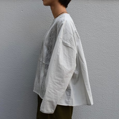 LAITERIE コットンレースプルオーバー