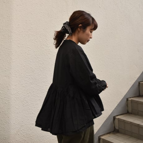 doux bleu　140S SUPIMA スモッキングシャツ