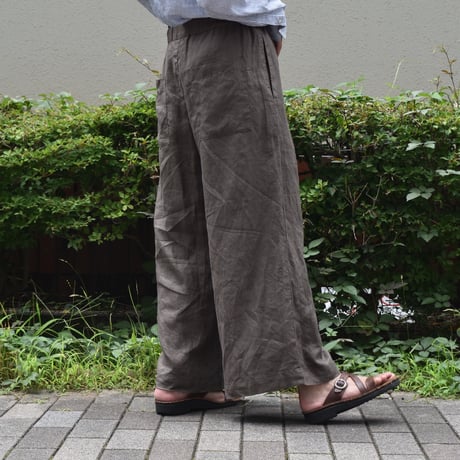 UNIVERSAL TISSU フレンチリネンタックワイドパンツ