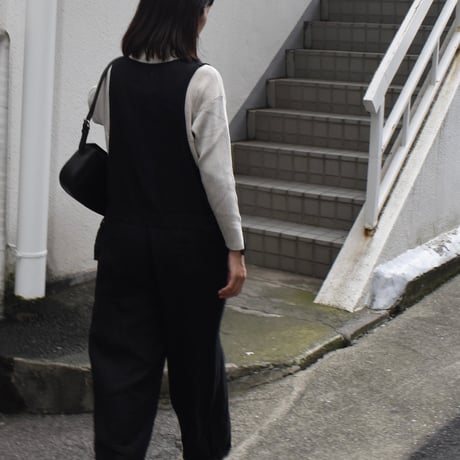 asabito ツイルリネンVワークサロペット
